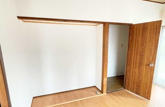粂田様貸家の内装写真