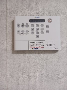 エントランス　※同タイプの居室内となります。