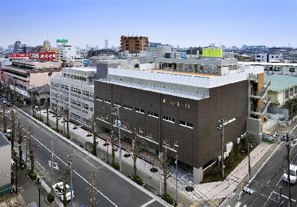 小学校　世田谷区立桜小学校（小学校）まで577m