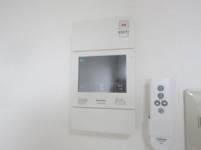 セキュリティ　【防犯設備】ＴＶモニター付オートロック
