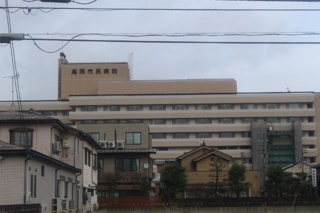 病院　高岡市民病院（病院）まで1020m
