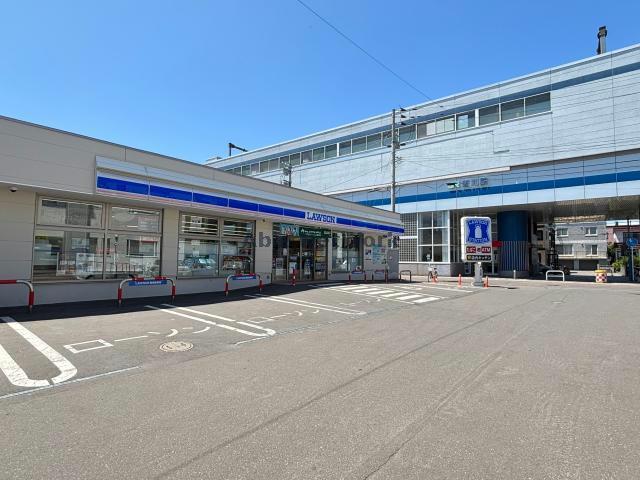 コンビニ　ローソン新川駅前店（コンビニ）まで333m
