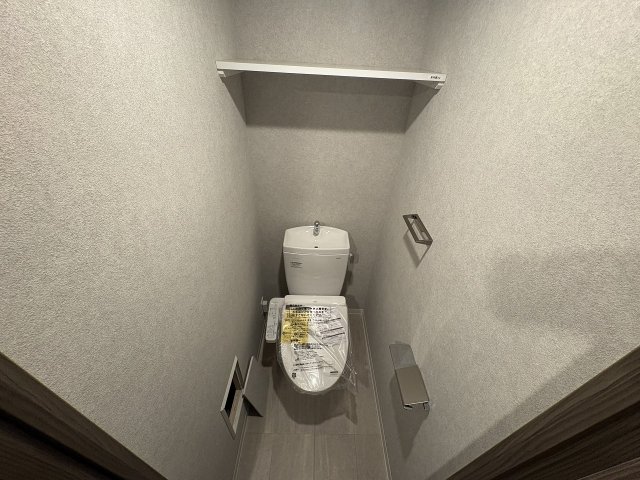 トイレ　落ち着いたトイレです
