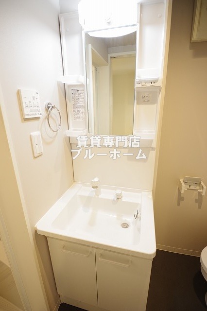 洗面設備　独立洗面台あります！