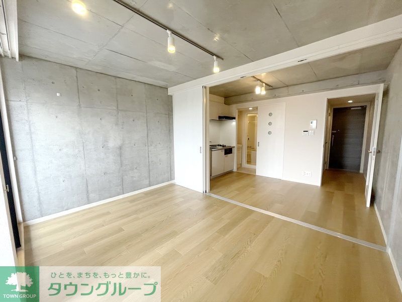 アート・フル所沢ヒルズの居間写真