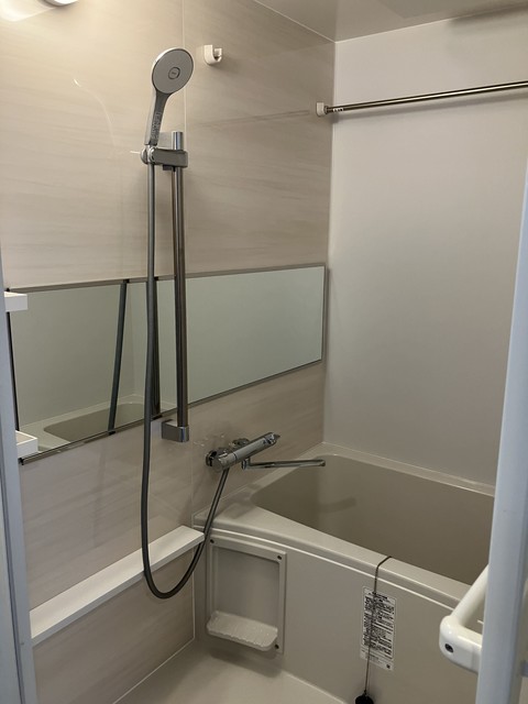 バス・シャワールーム　※写真は同タイプ住戸です。
