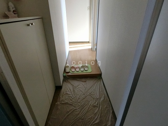 玄関　ゆったりとした玄関です。