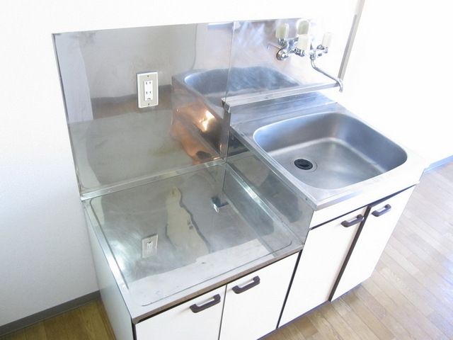キッチン　★お部屋探しは株式会社タウンハウジング東京まで★