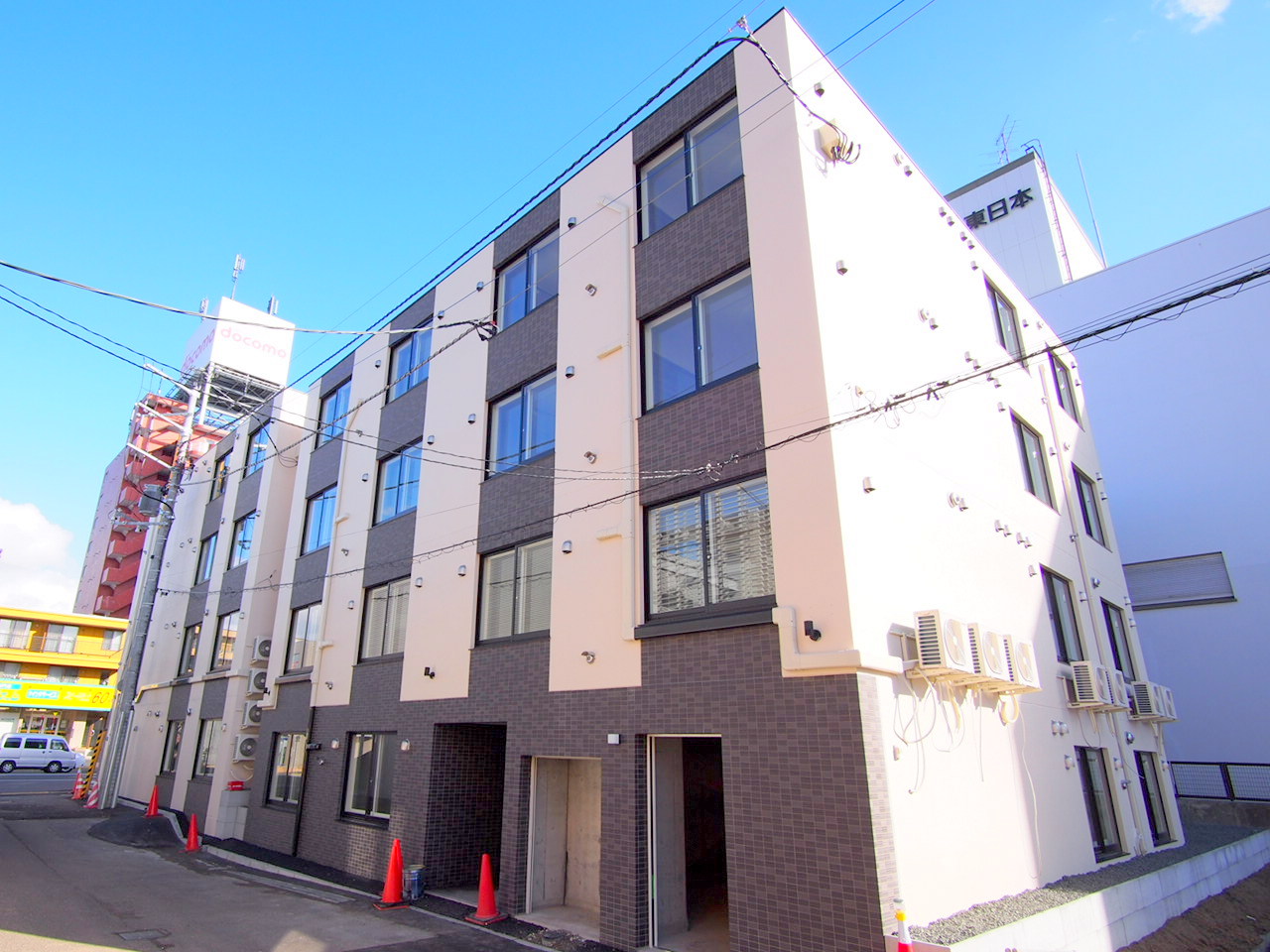 建物外観　都市ガス・Ｗｉ－Ｆｉ付きネット無料採用のマンションです♪