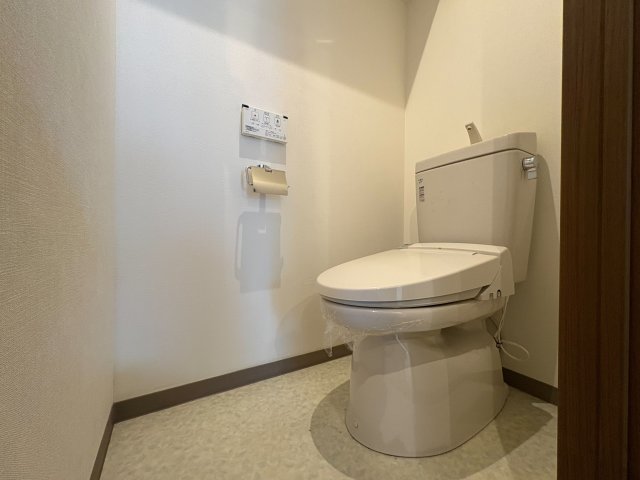 トイレ　トイレもきれいです