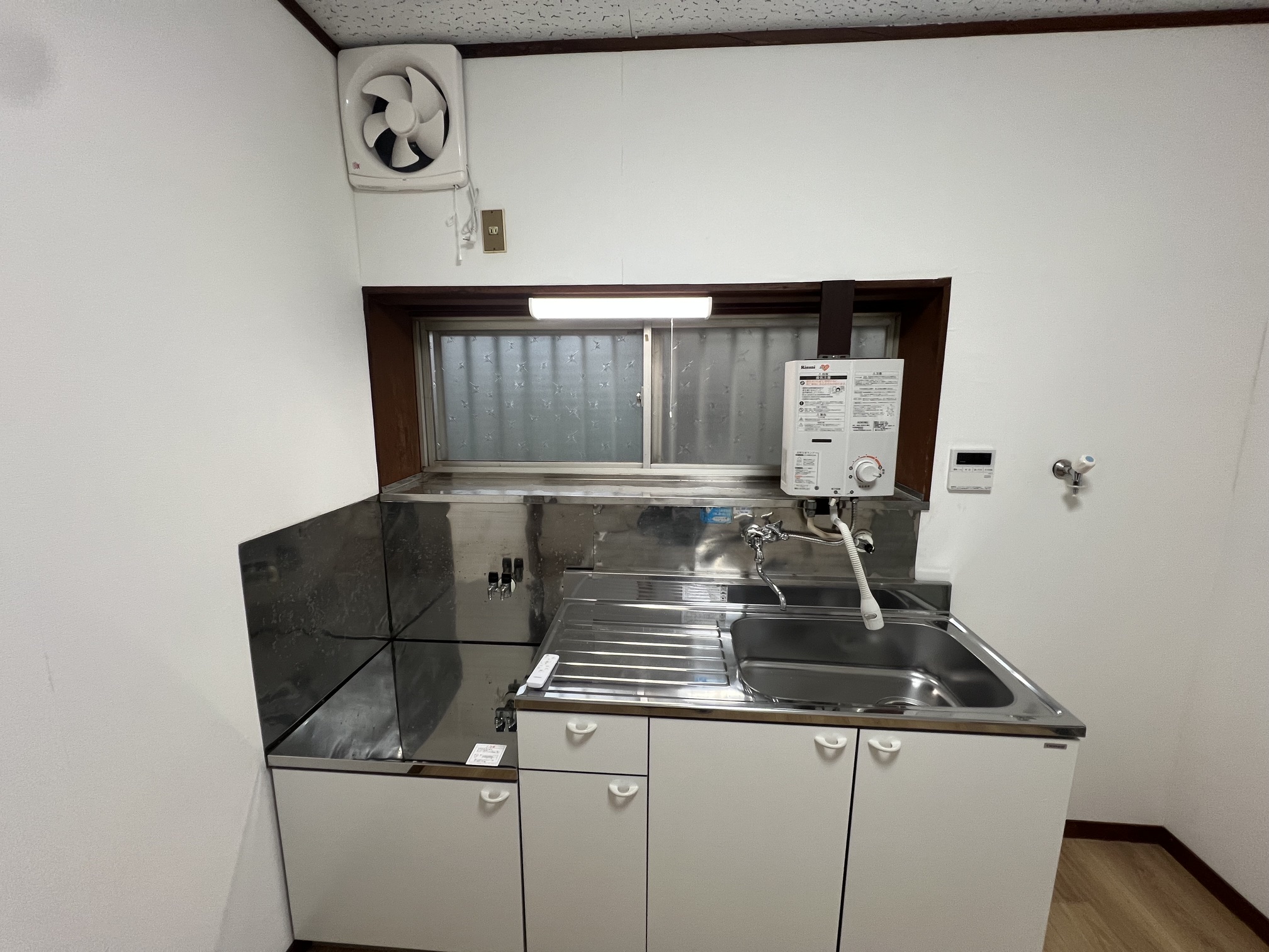 -三丁目不動産- 寄居町赤浜貸家Yのキッチン写真
