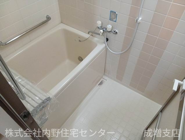 リブェール光が丘の風呂写真