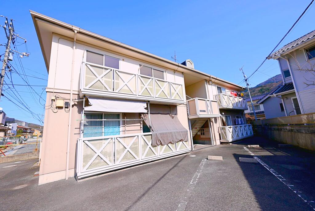 ＪＲ山陽本線 安芸中野駅 徒歩10分 築33年