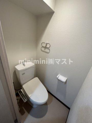 トイレ　※別号室参考写真
