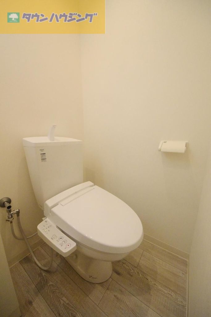 ルミエル本八幡のトイレ写真