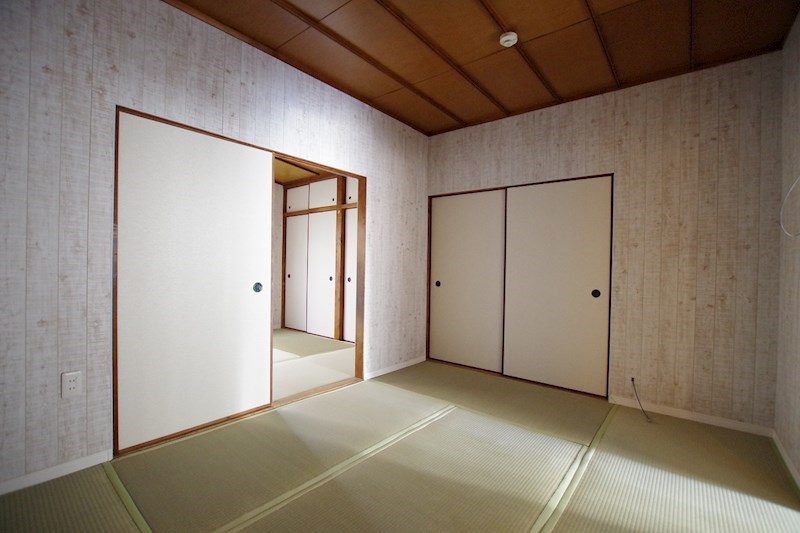 京阪本線 光善寺駅 徒歩4分 2階建 築59年の居間写真
