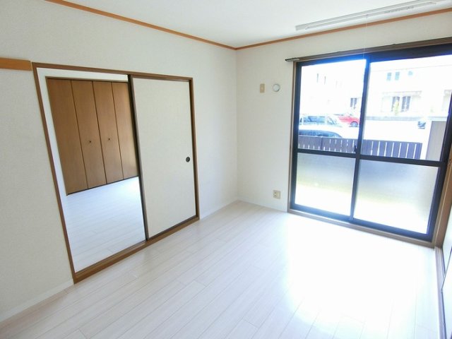 グランドール東野 I棟の内装写真