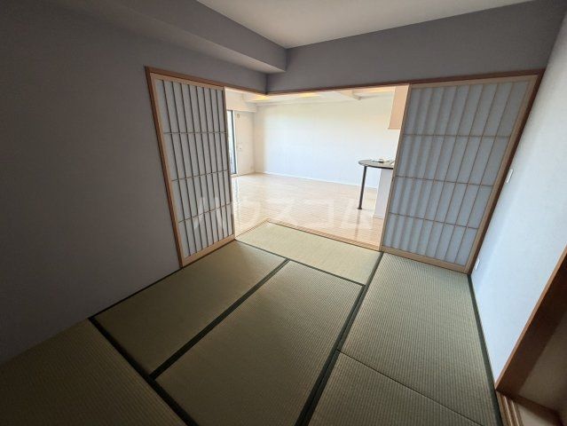 レジディア千里万博公園の内装写真