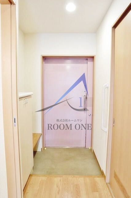 玄関　玄関です。