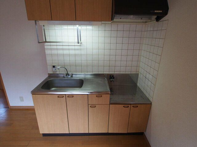 東急目黒線 西小山駅 徒歩5分 3階建 築29年のキッチン写真