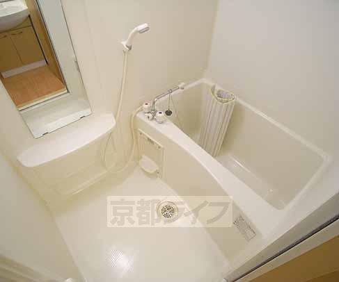バス・シャワールーム　キレイな浴室です