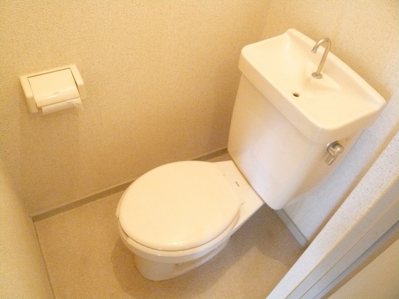 エステートピア国立のトイレ写真