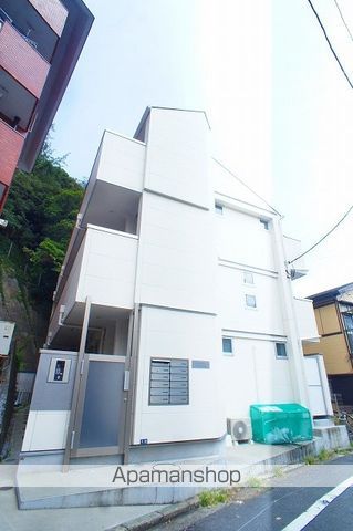 京急本線 花月総持寺駅 徒歩3分 築8年