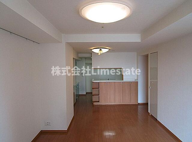 居室・リビング　別部屋参考写真