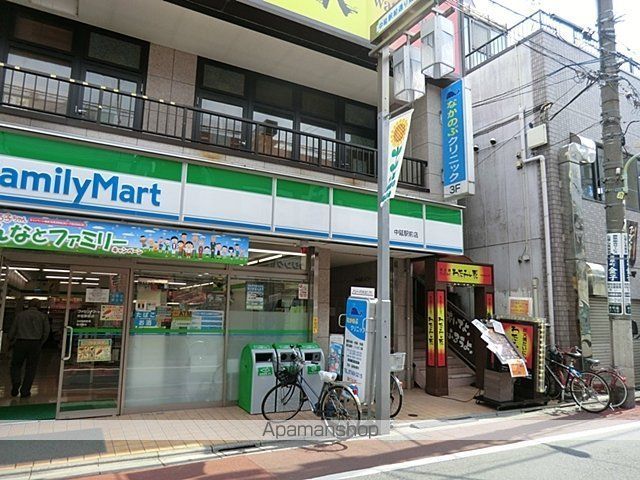 コンビニ　ファミリーマート中延駅前店（コンビニ）まで230m