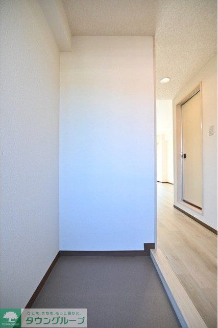 クレセントコート川崎の玄関写真
