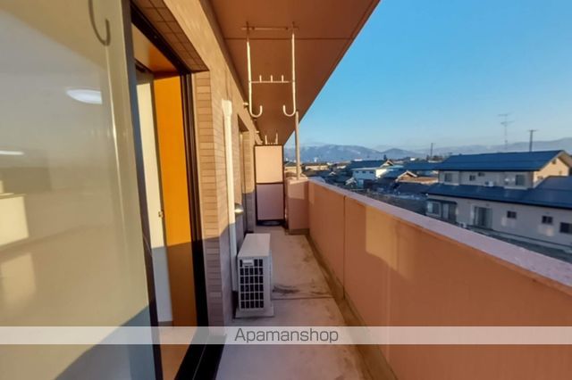 ロイヤルガーデン住吉の内装写真