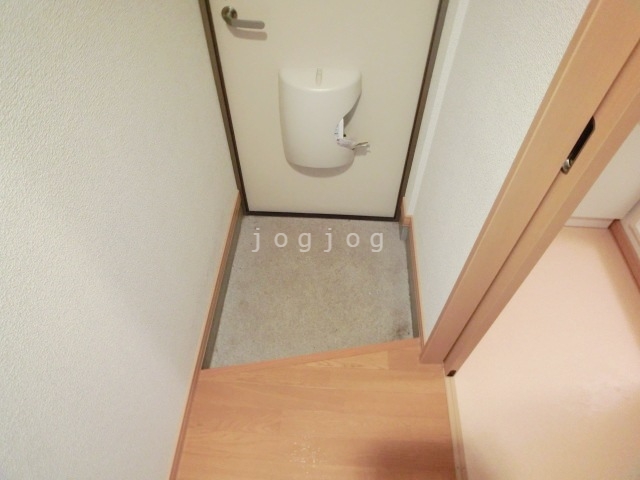 玄関　ゆったりとした玄関です。