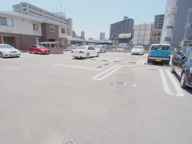 駐車場　※別部屋のお写真です※