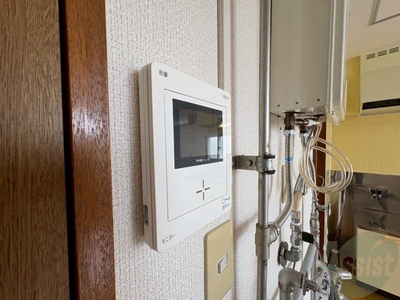 セキュリティ　ＴＶモニター付インターホンです。来客者の顔が見えるので安心！