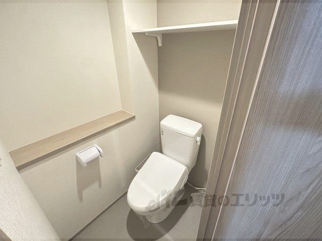 ハーモニーテラス西院四条畑町のトイレ写真