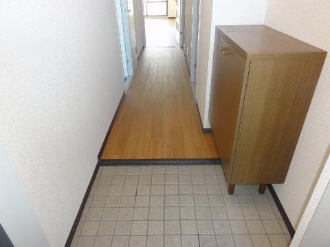 プレスティージ黄檗の玄関写真
