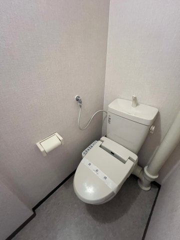 上高丸団地D棟のトイレ写真