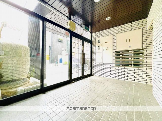 ロビー　ロビー