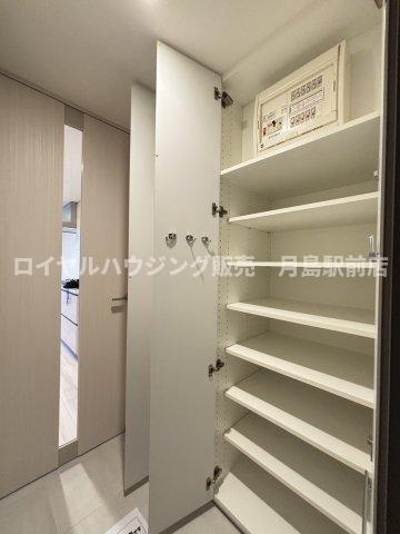 その他設備　☆玄関収納☆