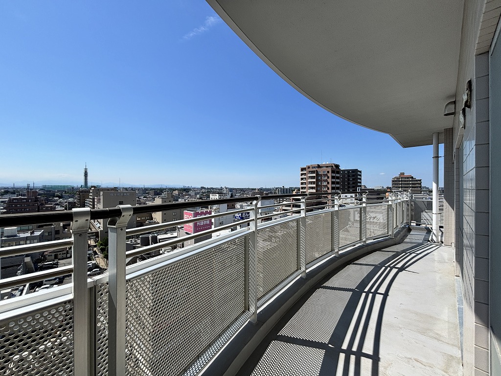 西武新宿線 田無駅 徒歩1分 17階建 築32年の内装写真
