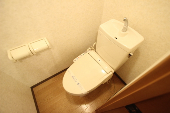 エクシード長束西のトイレ写真