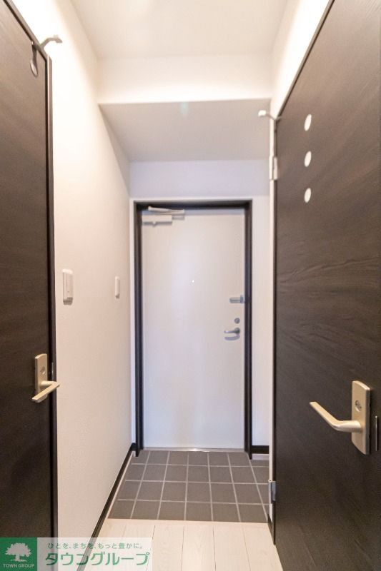 玄関　別部屋の参考写真です