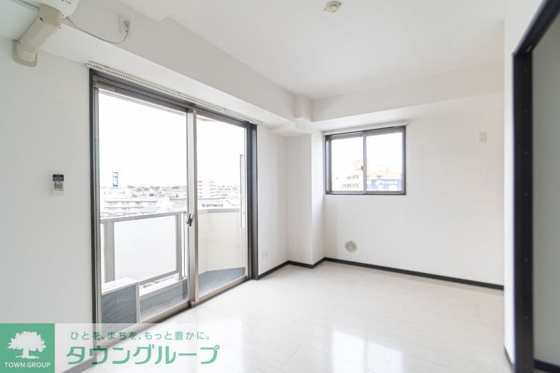 居室・リビング　別部屋の参考写真です