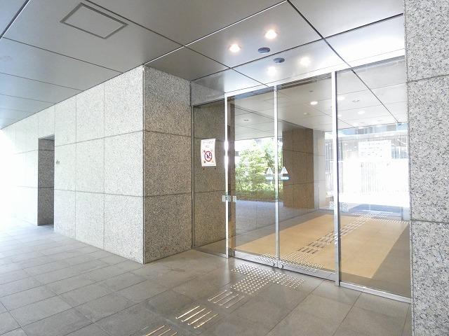 エントランス　エントランス