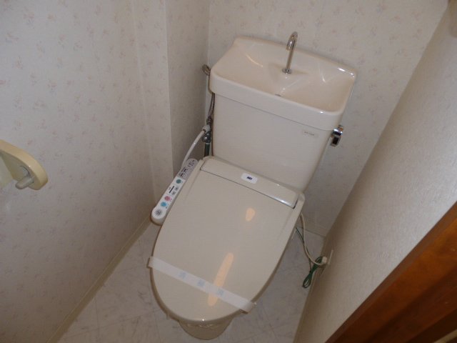 トイレ　ウォシュレット