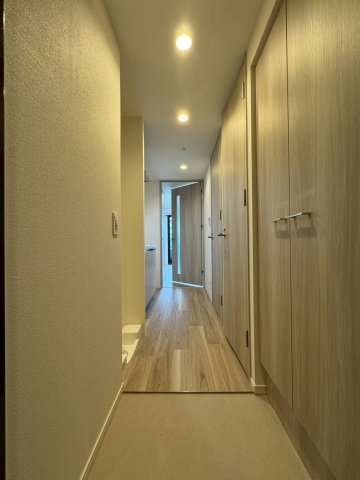 玄関　※同シリーズ参考写真です
