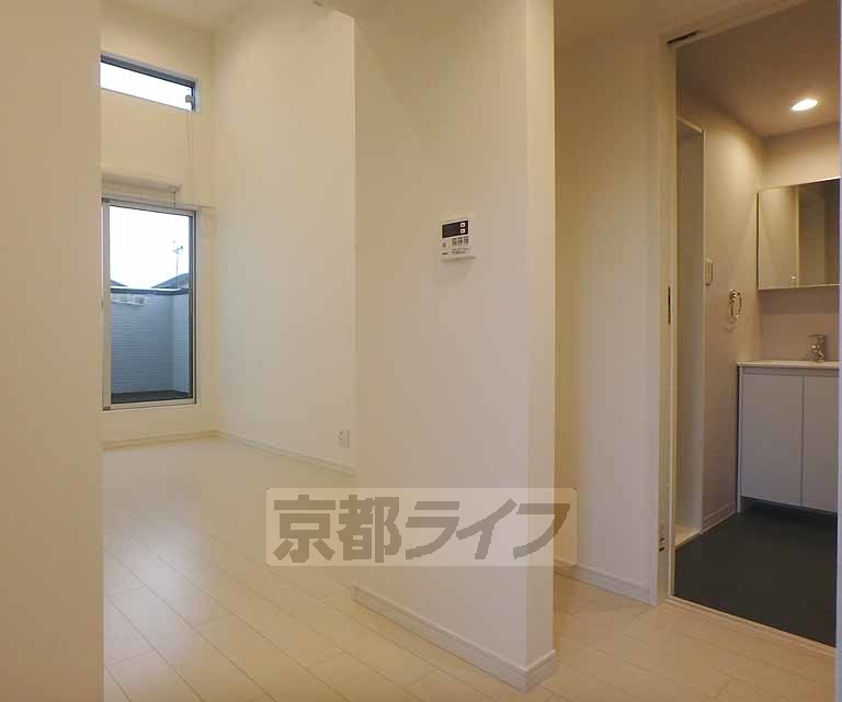 その他部屋・スペース　廊下も広めです