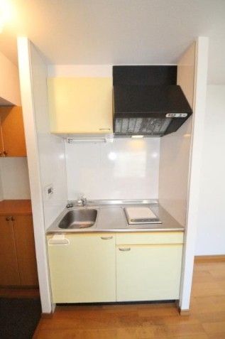 キッチン　別部屋の参考写真です
