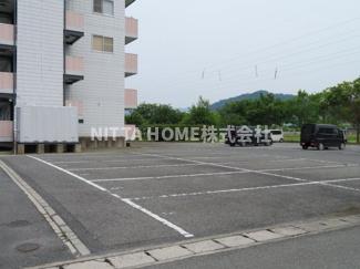 駐車場　敷地内駐車場になります◇