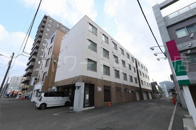 建物外観　詳細は、ウィンドワード中の島までご相談下さい。